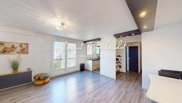 SAINT-DENIS (93200) – 4P – 80M² – VUE STADE DE FRANCE – LÉGERS RAFRAÎCHISSEMENTS – RÉSIDENCE SÉCURISÉE AVEC GARDIEN