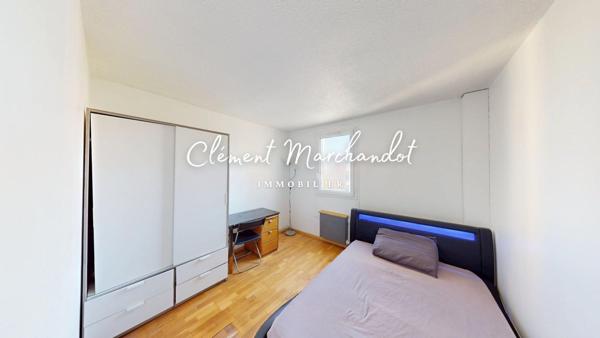 SAINT-DENIS (93200) – 4P – 80M² – VUE STADE DE FRANCE – LÉGERS RAFRAÎCHISSEMENTS – RÉSIDENCE SÉCURISÉE AVEC GARDIEN