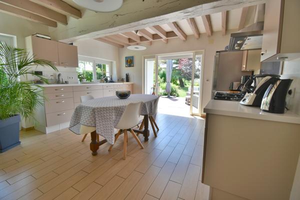 Frazé (28160) MAGNIFIQUE LONGERE PLEINE DE CHARME