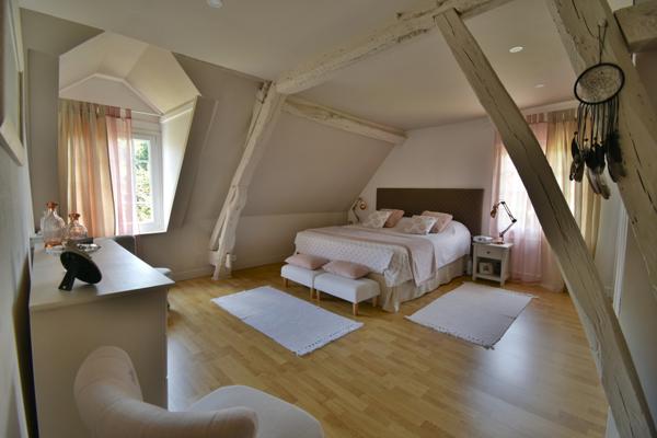 Frazé (28160) MAGNIFIQUE LONGERE PLEINE DE CHARME