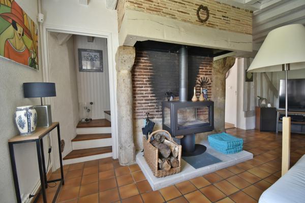 Frazé (28160) MAGNIFIQUE LONGERE PLEINE DE CHARME