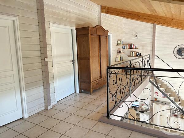 Maison à vendre  5 pièces - 132,50 m 2   REILLANNE  - 04