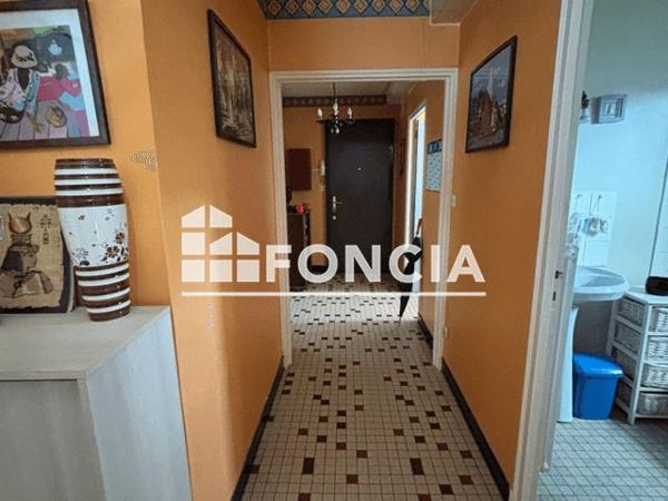 À vendre Appartement 4 pièces 71 m² - Vénissieux 69200