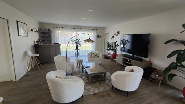 Maison 2022 – 80 m² de pièce de vie – jacuzzi – dépendance 70 m² – aucun travaux