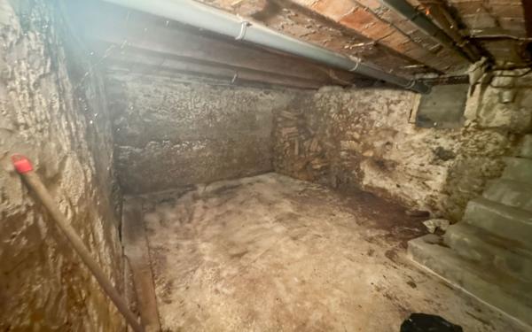 Maison à vendre    5 pièces • 170 m2 Agonac