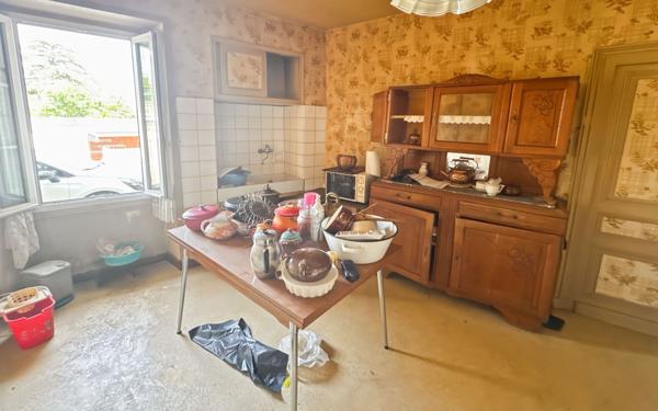 Maison à vendre    5 pièces • 170 m2 Agonac