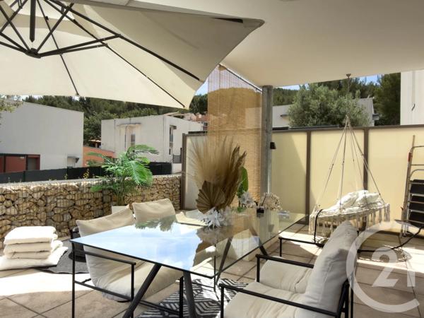 Appartement F2 à vendre  2 pièces - 47,13 m 2   LA VALETTE DU VAR  - 83