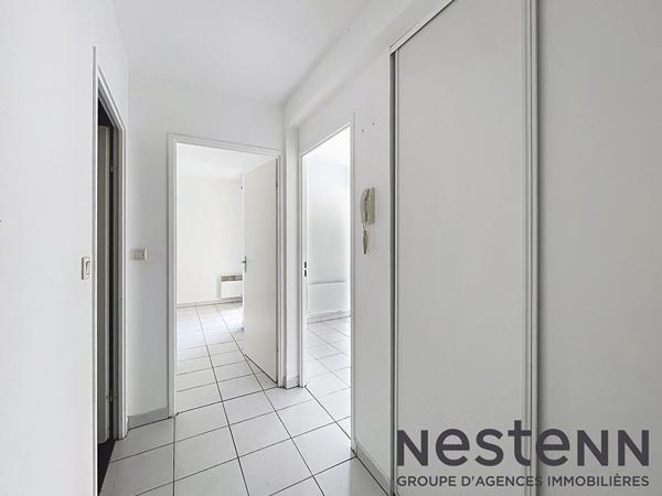 Appartement T2 avec balcon et 2 places de parking à Muret - vendu libre de tout occupant