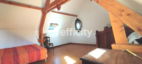 Maison
         6 pièces
        - 130 m² 130 000 € *