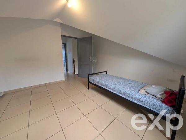 ETANG SAINT-LEU  (≈ 400 m alt) – T3 VUE MER PANORAMIQUE – 70 m² – 210 000 € HAI