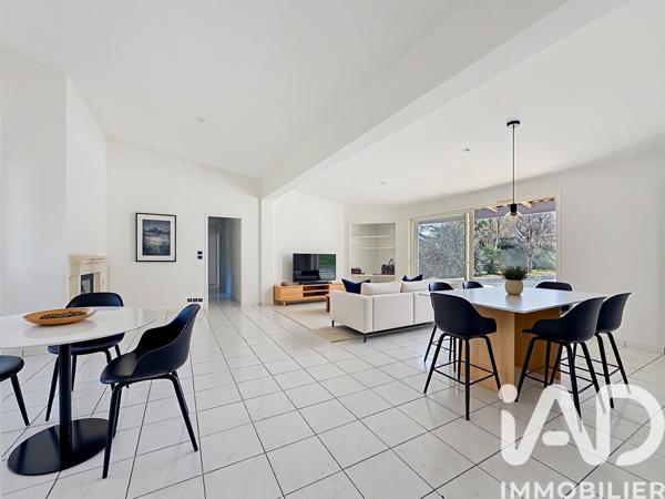 Maison à vendre 5 pièces 109 m² Balaruc-les-Bains