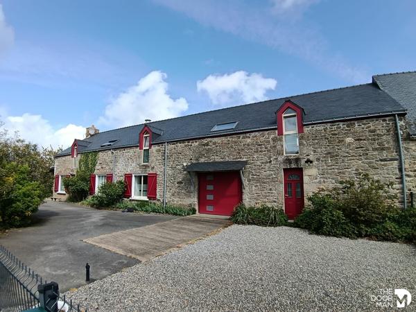 Propriété - À vendre - 226 m² - PEAULE | The Door Man