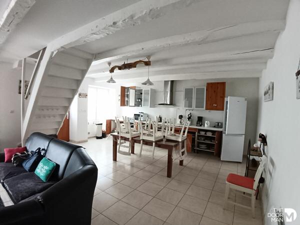 Propriété - À vendre - 226 m² - PEAULE | The Door Man