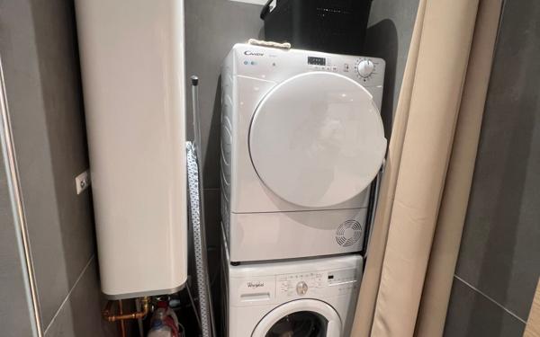 Appartement à vendre    4 pièces • 84 m2 Hyères