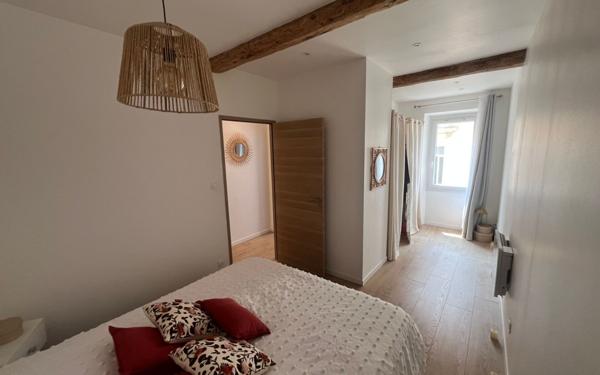 Appartement à vendre    4 pièces • 84 m2 Hyères