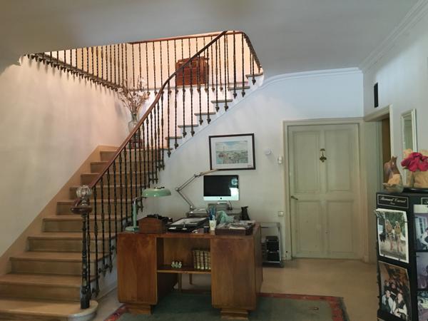 Roquemaure (30150) DANS VILLAGE DU GARD, PROXIMITE AVIGNON, SPACIEUSE MAISON DE VILLAGE DE CHARME AVEC JARDIN, GARAGE ET PISCINE