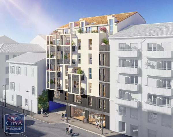 Appartement à louer 3 pièces 61.04m² Nice (06300)