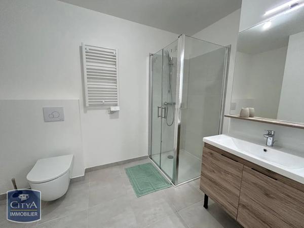 Appartement à louer 3 pièces 61.04m² Nice (06300)