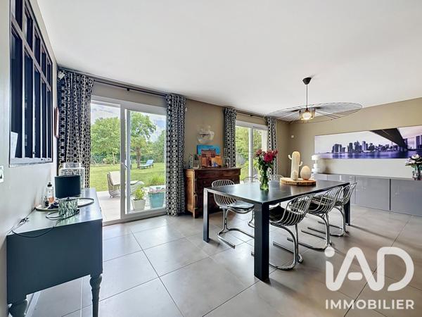 Maison à vendre 7 pièces 158 m² Craponne