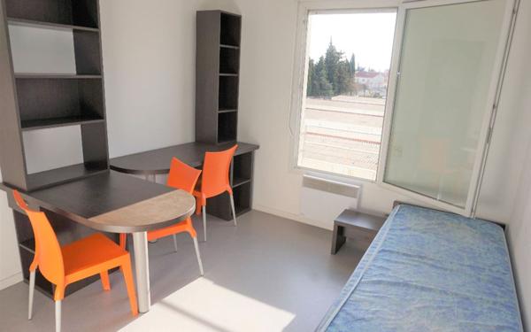 Appartement à vendre    2 pièces • 18 m2 Nîmes
