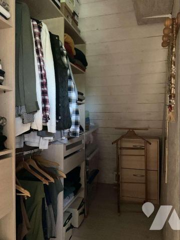 A VENDRE : Propriété en pierre située à une quinzaine de kilomètres à l'est de GOURDON (Lot - 4...