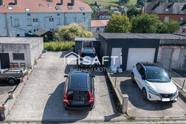 Agréable maison de cité rénovée