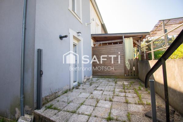 Agréable maison de cité rénovée