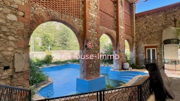 Bien immobilier à vendre 10 pièces de 200 m²