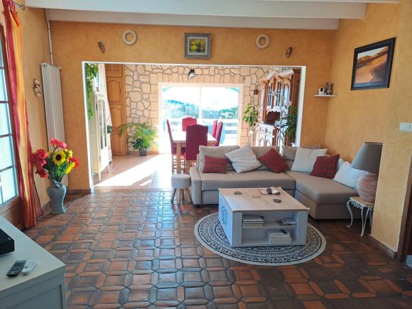 Maison à vendre 7 pièces SAINT MEDARD EN JALLES (33)