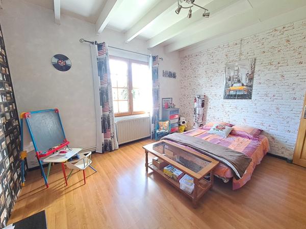 Maison à vendre 7 pièces SAINT MEDARD EN JALLES (33)