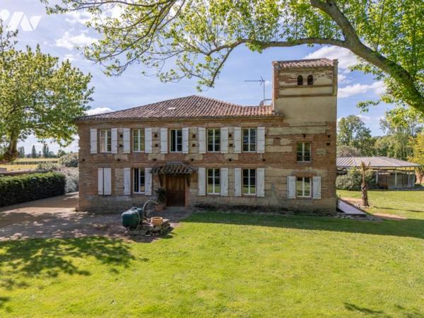 A VENDRE Exceptionnelle propriété équestre
