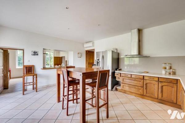 A VENDRE Exceptionnelle propriété équestre