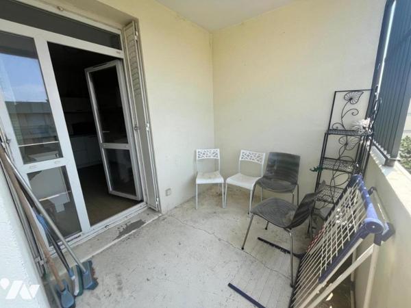 Appartement T3 avec balcon et et cave