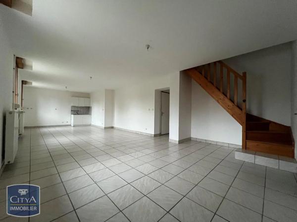 Appartement à louer 4 pièces 123.88m² Danizy (02800)