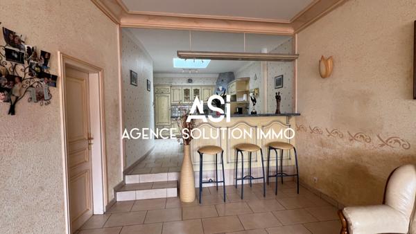 Maison de ville 6p 4ch 128 m2 - Garage 26 m2 et jardin 90m2 -