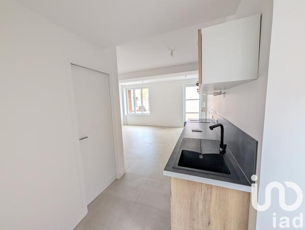 Location appartement 2 pièces 42 m² Courson-les-Carrières