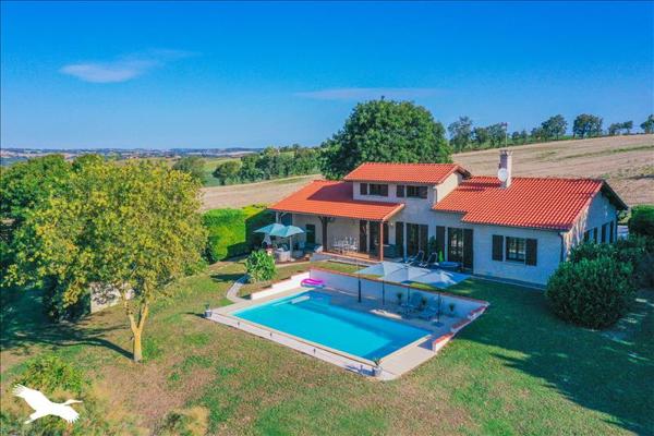 Maison à vendre |  L'Isle-Jourdain |  6 pièces | 170 m²