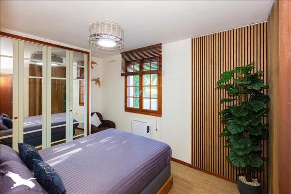 Maison à vendre |  L'Isle-Jourdain |  6 pièces | 170 m²