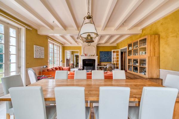 BELLE PROPRIETE A LA TREMBLADE A 800 M DU CENTRE VILLE