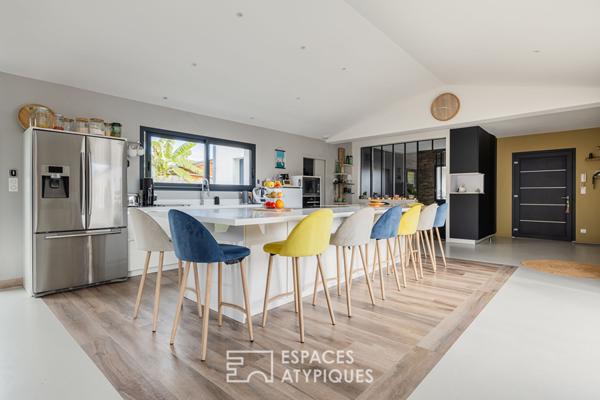 Douceur de vivre pour cette contemporaine aux finitions soignées