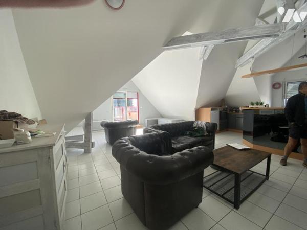 APPARTEMENT T3- CENTRE BOURG LA MADELEINE