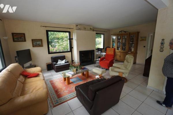 AILLY SUR SOMME, PAVILLON EXCEPTIONNEL AVEC PISCINE