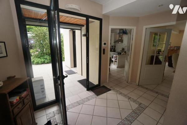 AILLY SUR SOMME, PAVILLON EXCEPTIONNEL AVEC PISCINE