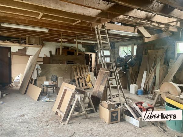 Petite maison et hangar à rénover + entrepôt I Hengoat I 2615 m2