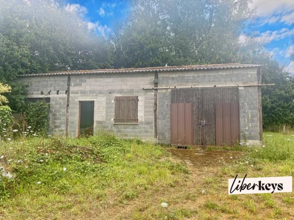 Petite maison et hangar à rénover + entrepôt I Hengoat I 2615 m2