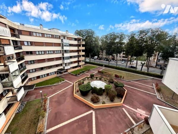 APPARTEMENT 4 PIECES 75M² LA HOTOIE