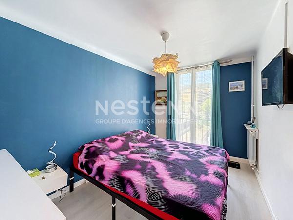 -EXCLUSIVITÉ- Appartement 3 pièces avec terrasse, vue mer et montagnes / Grasse, quartier Saint-Jacques
