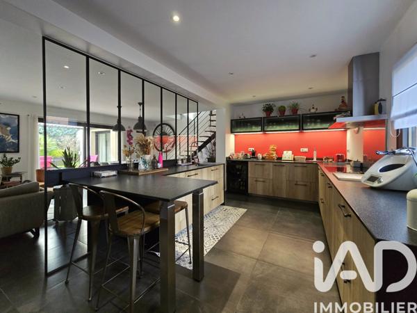 Maison à vendre 7 pièces 196 m² Magny-le-Hongre