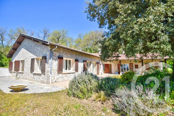 Maison à vendre  12 pièces - 244 m 2   GENISSIEUX  - 26