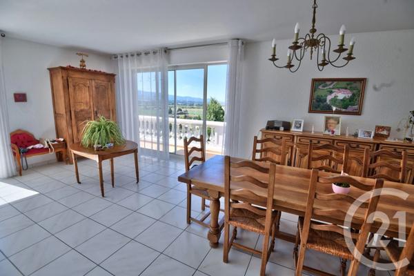 Maison à vendre  12 pièces - 244 m 2   GENISSIEUX  - 26